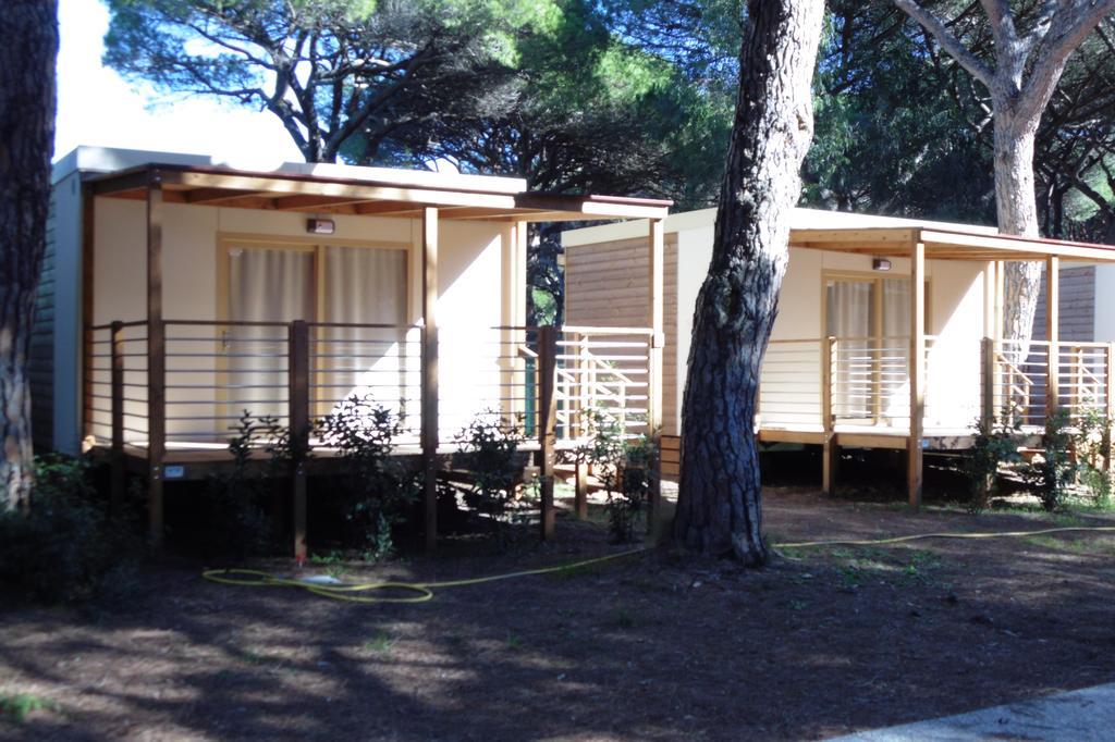 Camping Eden Marina di Grosseto Habitación foto